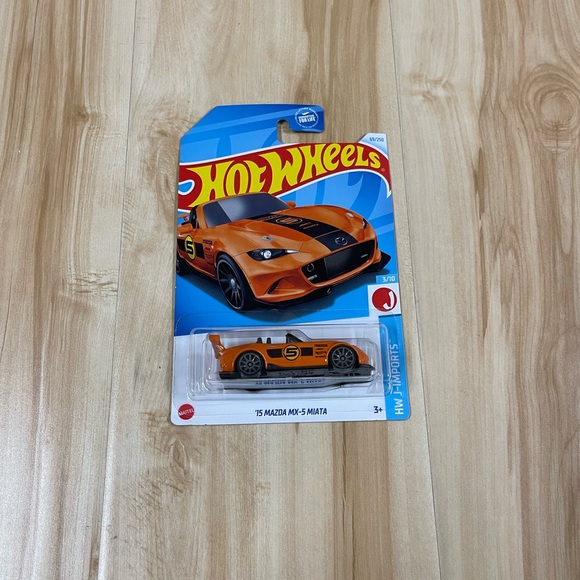 MAZDA HOT WHEELS LOT ( 3 PC) - Picture 4 of 4